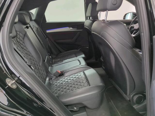 Audi Q5 Sportback 50 TFSI e S edition S-Line | Luchtvering | RS Seats | Stoelverwarming | Ambiance Verlichting | Camera | Cruise Control | Navigatie | Apple Carplay | Keyless | Trekhaak | Matrix LED |