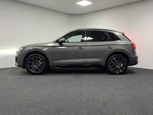 Audi Q5 50 TFSI e S edition Competition | MATRIX | CHRONOS GRIJS | NAVI | TREKHAAK | KEYLESS | ACC |