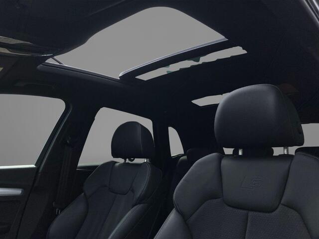 Audi Q5 50 TFSIe 220kW/299PK S Line · Panoramadak · Camera · Luchtvering · Apple/Android Car Play · Drive select · Garantie t/m 28-05-2028 of 80000km.