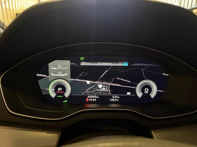 Audi Q5 55 TFSI e 367 pk S-Edition / Pano-Dak/ Adaptive-Cruise/ Matrix-HD/ Keyless/ Massage/ B&O/ Virtual/ Luchtvering/ S-Stoelen/ 21''LMV