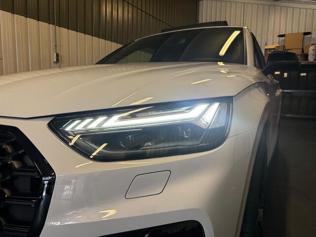 Audi Q5 55 TFSI e 367 pk S-Edition / Pano-Dak/ Adaptive-Cruise/ Matrix-HD/ Keyless/ Massage/ B&O/ Virtual/ Luchtvering/ S-Stoelen/ 21''LMV