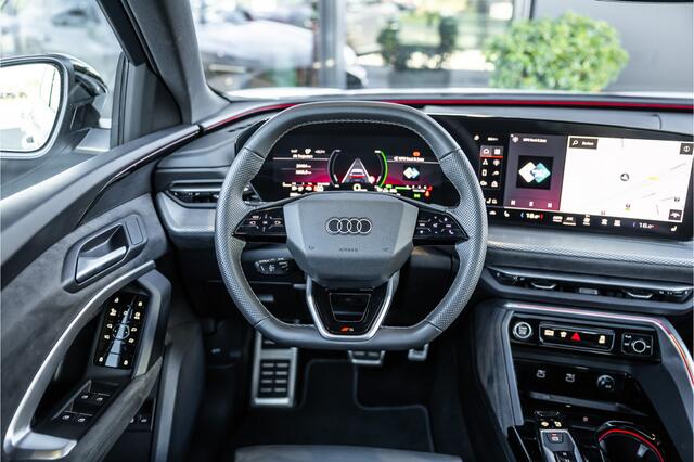 Audi Q5 Sportback 2.0 TFSI e-hybrid quattro S edition - Tech Plus | Panorama | S Line | 360 Camera