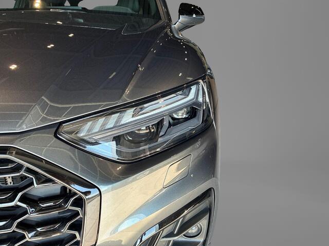 Audi Q5 Sportback 50 TFSI e 299pk S edition Competition · 360 gr Camera · Apple/Android Car Play · Adaptive Cruise Control · 21'' Velgen · Alarmklasse 3+5 · Garantie t/m 10-03-2027 of 100.000km