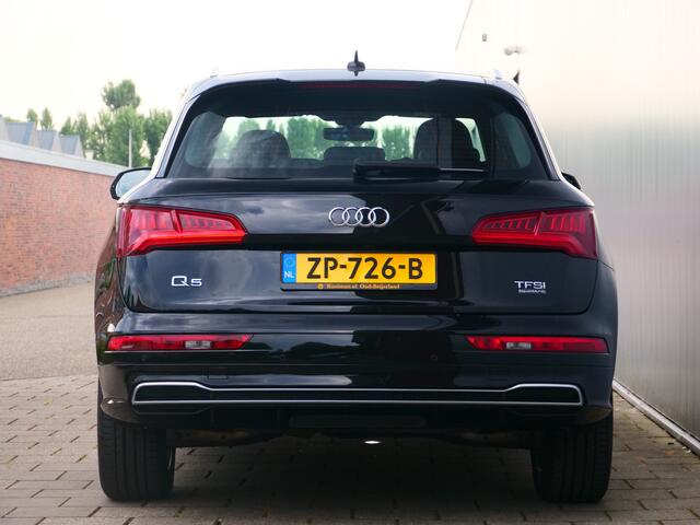 Audi Q5 2.0 TFSI quattro 252pk Sport S Line Edition Automaat Camera / Navigatie / Climate Control