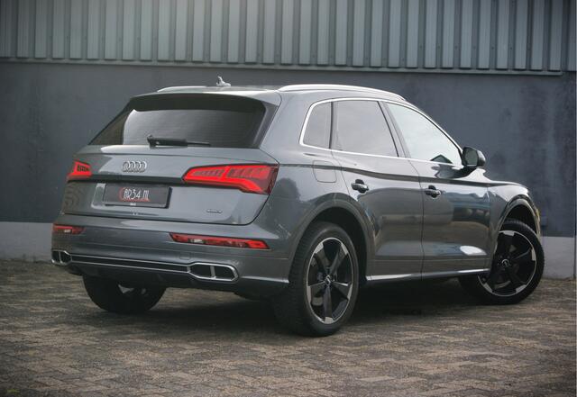 Audi Q5 55 TFSIe 367PK Quattro 2xS-Line Virtual/memory/matrix/carplay/keyless