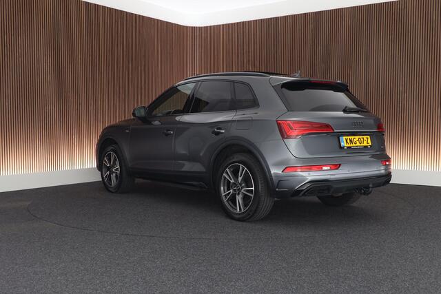 Audi Q5 50 TFSI e 299pk S edition Trekhaak Camera Keyless Stoelverwarming Panoramadak Navigatie 2x S-Line