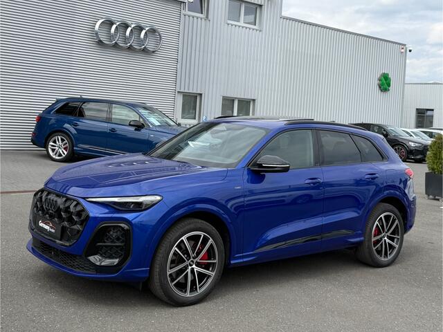 Audi Q5 55 TFSI e-hybrid 367PK Quattro Competition Pano Head-UpTrekhaak B&O 360Cam Keyless ACC 20-Inch VOL!