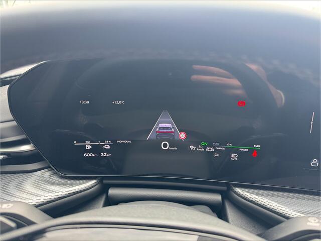 Audi Q5 Sportback 2.0 TFSI e-hybrid quattro S edition Competition Luchtvering