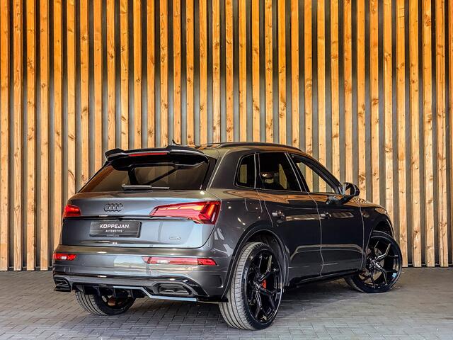 Audi Q5 299PK TFSIe S edition Competition | PANORAMADAK | TREKHAAK | KEYLESS | MATRIX | TOUR PAKKET |