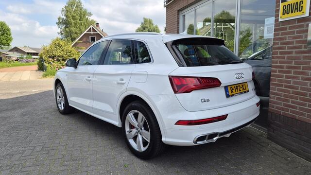 Audi Q5 55 TFSI E Quattro S-Line Competition, 367 PK, Trekhaak
