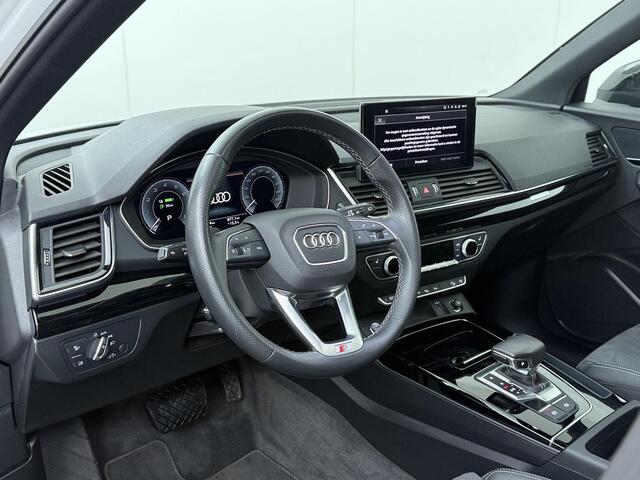 Audi Q5 55 TFSI e S edition | 367 PK | SoH 89% | Trekhaak wegklapbaar | Panoramadak | Luchtvering | Adaptive cruise control | Matrix LED koplampen |