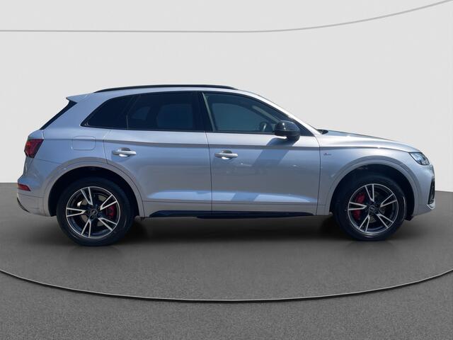 Audi Q5 50 TFSI e S edition | Pano | Adaptive | Stoelverw | Camera