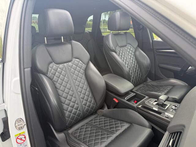 Audi Q5 3.0 TFSI SQ5 quattro Pro Line Plus | ABT | Carbon | Bang & Olufsen | Panoramdak | Stoelverwarming | Head-Up Display | 360 Camera | Dodehoekdetectie | Keyless | RS Stoelen | Massage | Memory Seat | Elektrische Stoelen | Adaptiv