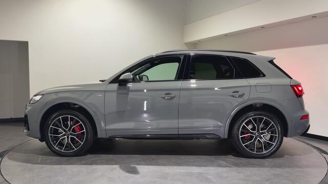 Audi Q5 50 TFSI e S edition | S line | Panoramadak | B&O | Matrix LED | 20" | S-Line interieur