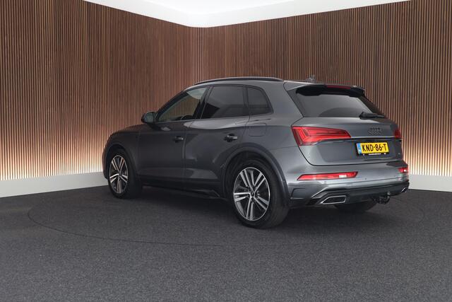 Audi Q5 55 TFSI e 376pk S edition Trekhaak Camera Luchtvering Stoelverwarming Keyless Massage Navigatie S-Line