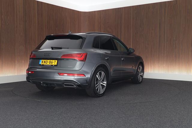 Audi Q5 55 TFSI e 376pk S edition Trekhaak Camera Luchtvering Stoelverwarming Keyless Massage Navigatie S-Line