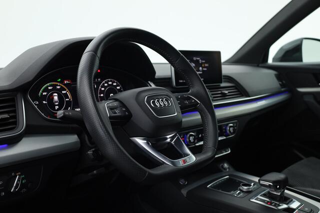 Audi Q5 50 TFSI e quattro S edition | Rijklaar! | Luchtvering | Elek. Trekhaak | 2x S-Line | Dig. Cockpit | Camera+PDC | Stoelverw. | Elek.Stoel | Climate | Sfeerverl. | LED | Elek. Klep | Keyless | V