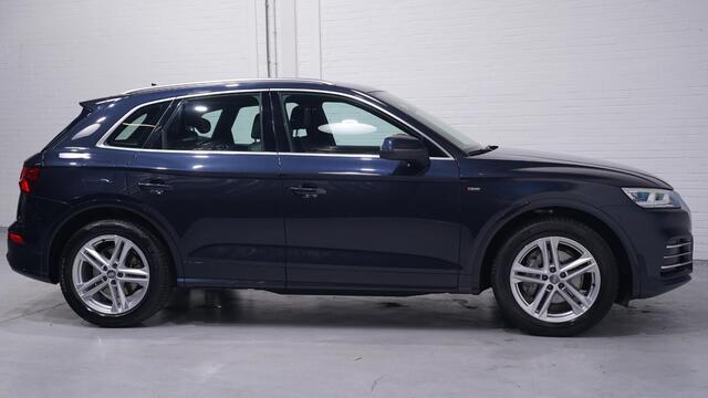 Audi Q5 35 TDI quattro S edition NAP 2e eigen. Led-koplampen half-lederen bekleding DAB ontvangst stuurbediennig cruise-controle climate-controle allu-dakrails 19"-lmv Navi S-Line int. 1e Eigenaar NAP Rijklaar!