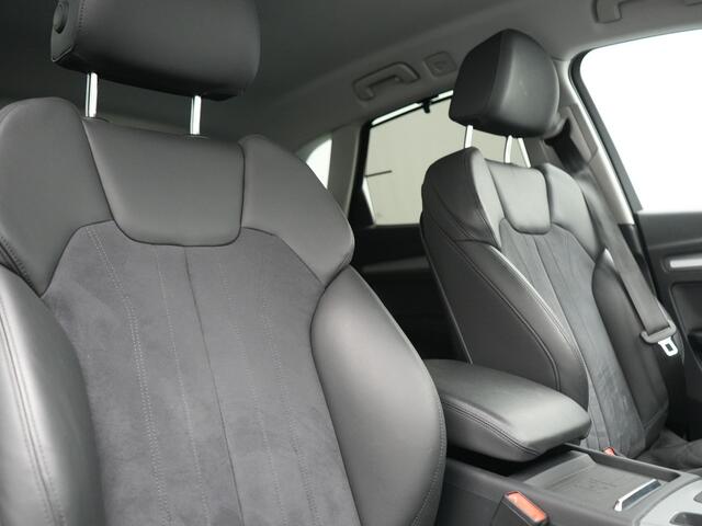 Audi Q5 55 TFSI e S Line PHEV 367pk Dealer O.H. | Alcantara Sportstoelen Massage & Verwarmd | 360 Camera | Bang & Olufsen Audio | Keyless | Navigatie | Virtual | DAB | Cruise Control | Plug In Hybrid |