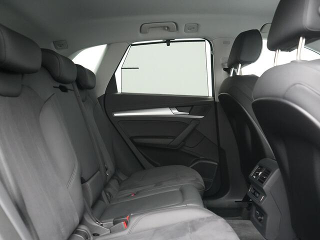 Audi Q5 55 TFSI e S Line PHEV 367pk Dealer O.H. | Alcantara Sportstoelen Massage & Verwarmd | 360 Camera | Bang & Olufsen Audio | Keyless | Navigatie | Virtual | DAB | Cruise Control | Plug In Hybrid |