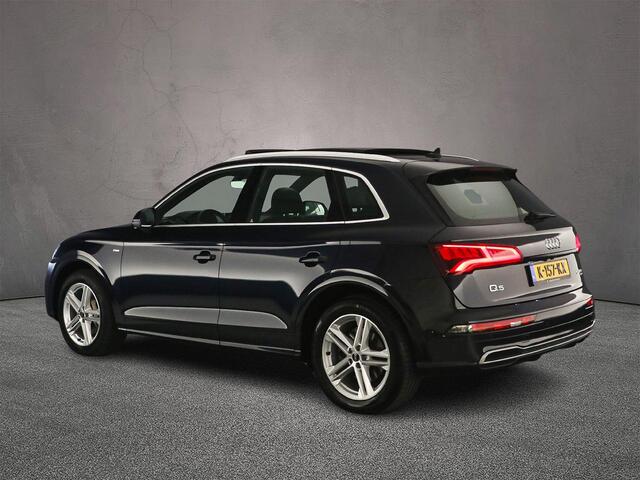 Audi Q5 50 TFSI e quattro S edition | Luchtvering | Achteruitrijcamera | Elektrische achterklep | Cruise Control | Panoramadak