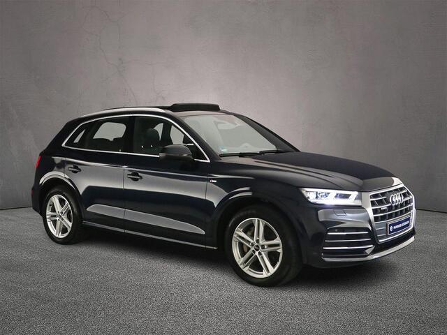 Audi Q5 50 TFSI e quattro S edition | Luchtvering | Achteruitrijcamera | Elektrische achterklep | Cruise Control | Panoramadak