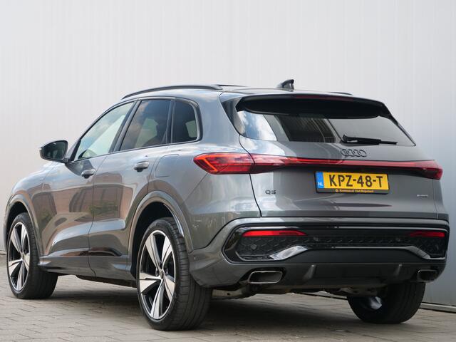 Audi Q5 2.0 TFSI e-hybrid quattro S edition 299 Pk Automaat / NIEUW MODEL Navi / DAB / Camera's / Apple Carplay / Pano-dak