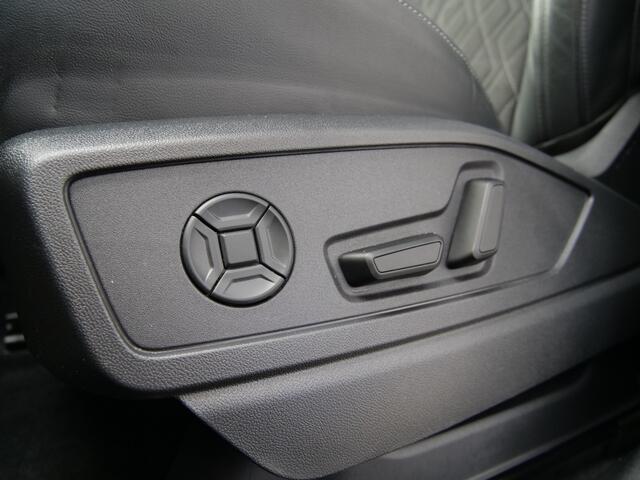 Audi Q5 2.0 TFSI e-hybrid quattro S edition 299 Pk Automaat / NIEUW MODEL Navi / DAB / Camera's / Apple Carplay / Pano-dak