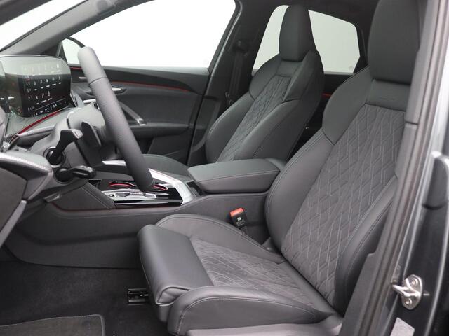 Audi Q5 Sportback 2.0 TFSI e-hybrid quattro S edition Competition Panoramadak, Trekhaak, S-Line, Memorystoel, B&O, 21" LM Velgen, Side Assist, Keyless, Elektr. Achterklep