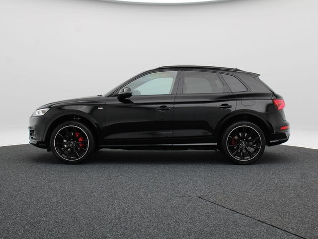 Audi Q5 55 TFSi e 367 Pk S Line Competition | Stoelverwarming | Adaptive Cruise | Bang & Olufsen | Trekhaak | Parkeersensoren | Climatronic | 21 Inch | 124.381 Km !!