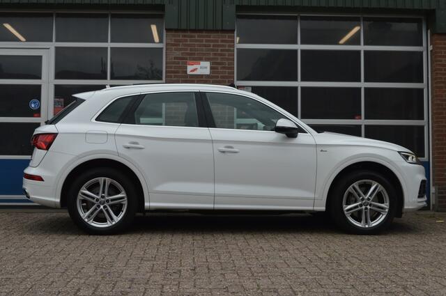 Audi Q5 50 TFSI e S-Line | HYBRID - PANODAK