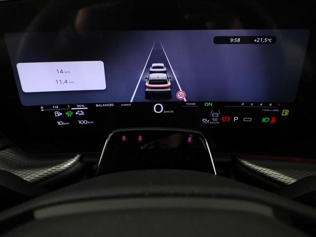 Audi Q5 S edition Competition e-hybrid 367 pk | MMI experience plus met B&O | Trekhaak, elektr. wegklapbaar | Panorama-glasdak | MMI bijrijdersdisplay |