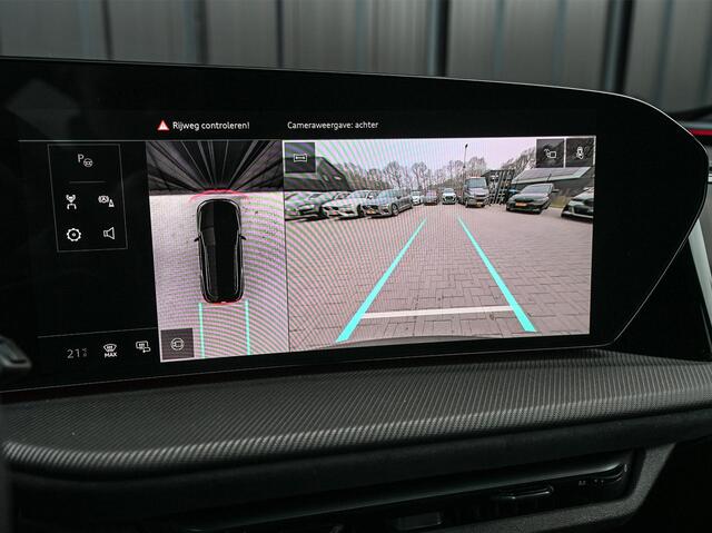 Audi Q5 Sportback 2.0 TFSI e-hybrid quattro S edition 367pk | S-stoelen | Panoramadak | Elektr. trekhaak | Oled verlichting | Adaptive cruise control | Tech Plus | 360 Camera | Memory | Ambiance interieur |