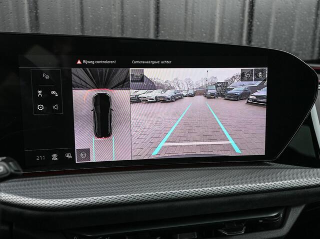 Audi Q5 Sportback 2.0 TFSI e-hybrid quattro S edition | Luchtvering | S-stoelen | Panoramadak | Elektr. trekhaak | Digital Oled | Adaptive Cruise | Tech Plus | 360 Camera | Memory | Ambiance interieur |