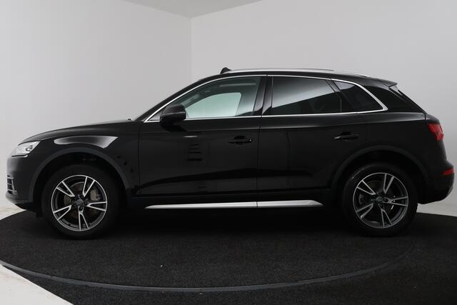 Audi Q5 2.0 TFSI quattro Sport Pro Line S (PANORAMADAK, TREKHAAK WEGKLAPBAAR, STOELVERWARMING, SFEERVERLICHTING)