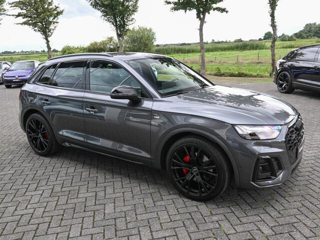 Audi Q5 50TFSI E 300pk S-line Competition Lucht HUD Ruitleder Trekhaak 21-inch 360Cam M-Led Memo VOL!