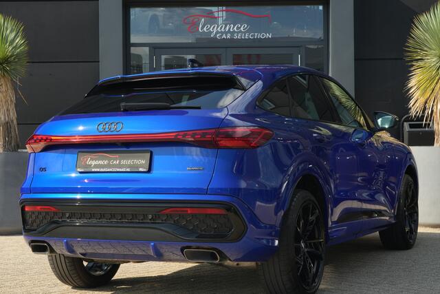 Audi Q5 Sportback 2.0 TFSI e-hybrid quattro S edition Sportback | 299PK | Pano | 360° | 21" | Keyless | S Line | Tech Plus Audi Q5 Sportback S edition 299 PK Plug-in Hybrid met 2.0 viercilinder, panoramadak, 360° camera, 21-inch lichtmetalen velgen, Keyless Entry, adaptieve LED-koplampen, adaptieve cruise control