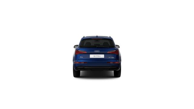 Audi Q5 50 TFSI e S edition Competition | 299 PK | SoH 100% | Panoramadak | Matrix Led koplampen | 360 Area view | Head-up display | S line |