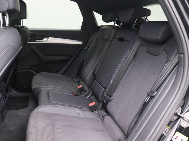 Audi Q5 Sportback 55 TFSI e S edition Competition 367PK S-Tronic SOH 94%, Pano-Schuifdak, Trekhaak, S-Line, Memorystoel, 21" LM Velgen, Side Assist, Keyless, Elektr. Achterklep, Achteruitrijcamera, Head-up display,