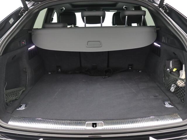 Audi Q5 Sportback 55 TFSI e S edition Competition 367PK S-Tronic SOH 94%, Pano-Schuifdak, Trekhaak, S-Line, Memorystoel, 21" LM Velgen, Side Assist, Keyless, Elektr. Achterklep, Achteruitrijcamera, Head-up display,