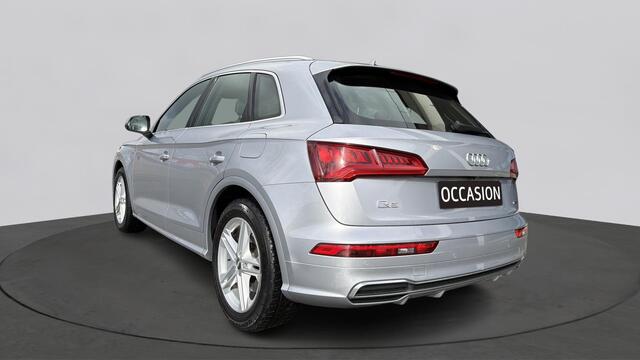 Audi Q5 50 TFSI e 299pk PHEV Quattro S edition / Trekhaak / Luchtvering / Stoelverwarming / Camera
