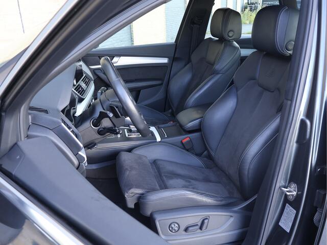 Audi Q5 55 TFSI e quattro Competition S-line | Luchtvering | ACC | Dealer onderhouden |