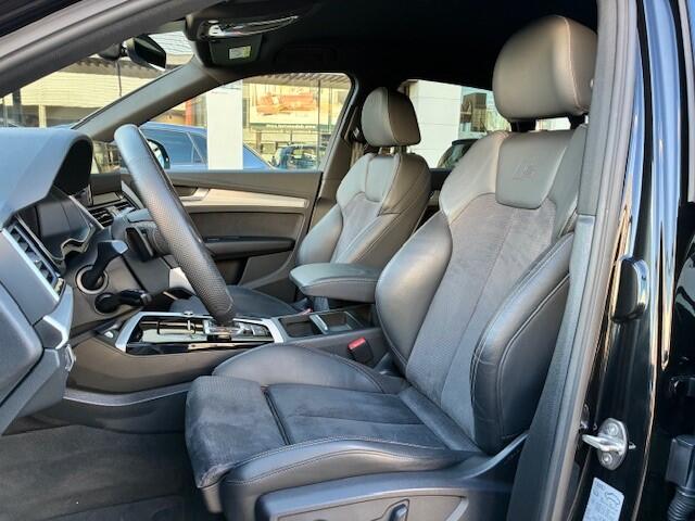 Audi Q5 50 TFSI e S edition / Sportstoelen Elek. verstelbaar / Memory Bestuurder / 20 " LMV / Zwart Optiek / Matrix LED / Camera / Smartphone Interface