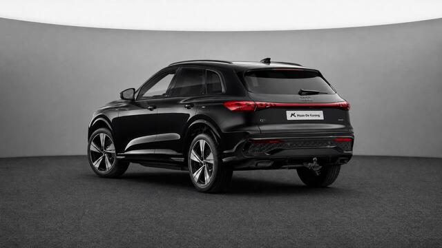 Audi Q5 2.0 TFSI e-hybrid quattro S edition 299 PK · 21" LM Velgen · Tech plus · Glazen panoramadak · Luchtvering