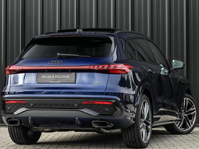 Audi Q5 E-Hybrid quattro 270KW S edition Competition | Panoramadak | 5 Jr Garantie | Luchtvering | B&O | 360 Camera | Adaptive Cruise | Memory Seat | Ambiance Interieur | Stoelverwarming V+A | Stuurverwarming | Trekhaak |