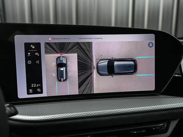 Audi Q5 E-Hybrid quattro 270KW S edition Competition | Panoramadak | 5 Jr Garantie | Luchtvering | B&O | 360 Camera | Adaptive Cruise | Memory Seat | Ambiance Interieur | Stoelverwarming V+A | Stuurverwarming | Trekhaak |