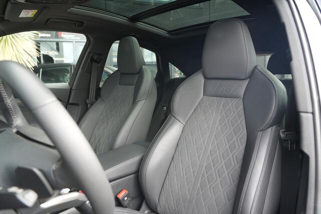 Audi Q5 Sportback 2.0 TFSI e-hybrid quattro S edition Sportback | 299PK | Pano | 360° | 21" | Keyless | S Line | Tech Plus | Audi Q5 Sportback S edition 299 PK Plug-in Hybrid met 2.0 viercilinder, panoramadak, 360° camera, 21-inch lichtmetalen velgen, Keyless Entry, adaptieve LED-koplampen, adaptieve cruise control