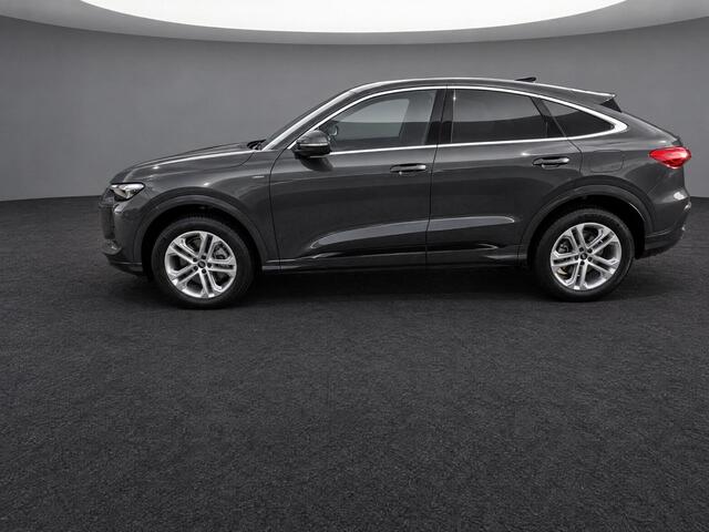 Audi Q5 Sportback 2.0 TFSI e-hybrid quattro Advanced edition 299 PK · Techniekpakket plus · Panorama-glasdak · Trekhaak, elektr. wegklapbaar – foto 4