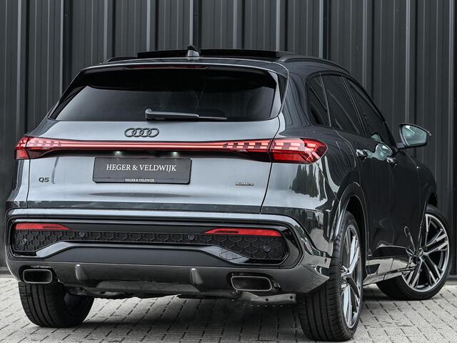 Audi Q5 E-Hybrid quattro 270KW S edition Competition | Wordt Verwacht! | Panoramadak | 5 Jr Garantie | Luchtvering | B&O | 360 Camera | Adaptive Cruise | Memory Seat | Ambiance Interieur | Stoelverwarming V+A | Stuurverwarming | Trekhaak |