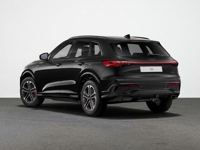 Audi Q5 S edition Competition e-hybrid 367 PK | Panorama-glasdak | MMI experience plus met B&O | Trekhaak, elektr. wegklapbaar | MMI bijrijdersdisplay | – foto 3
